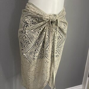 Elegant Cream Crochet Swim Cover-Up